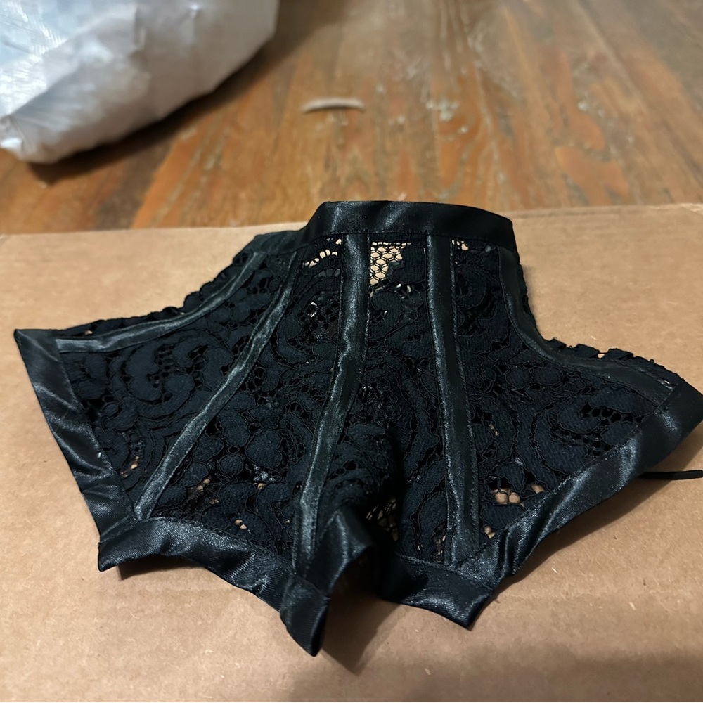 Gothic Crochet Choker